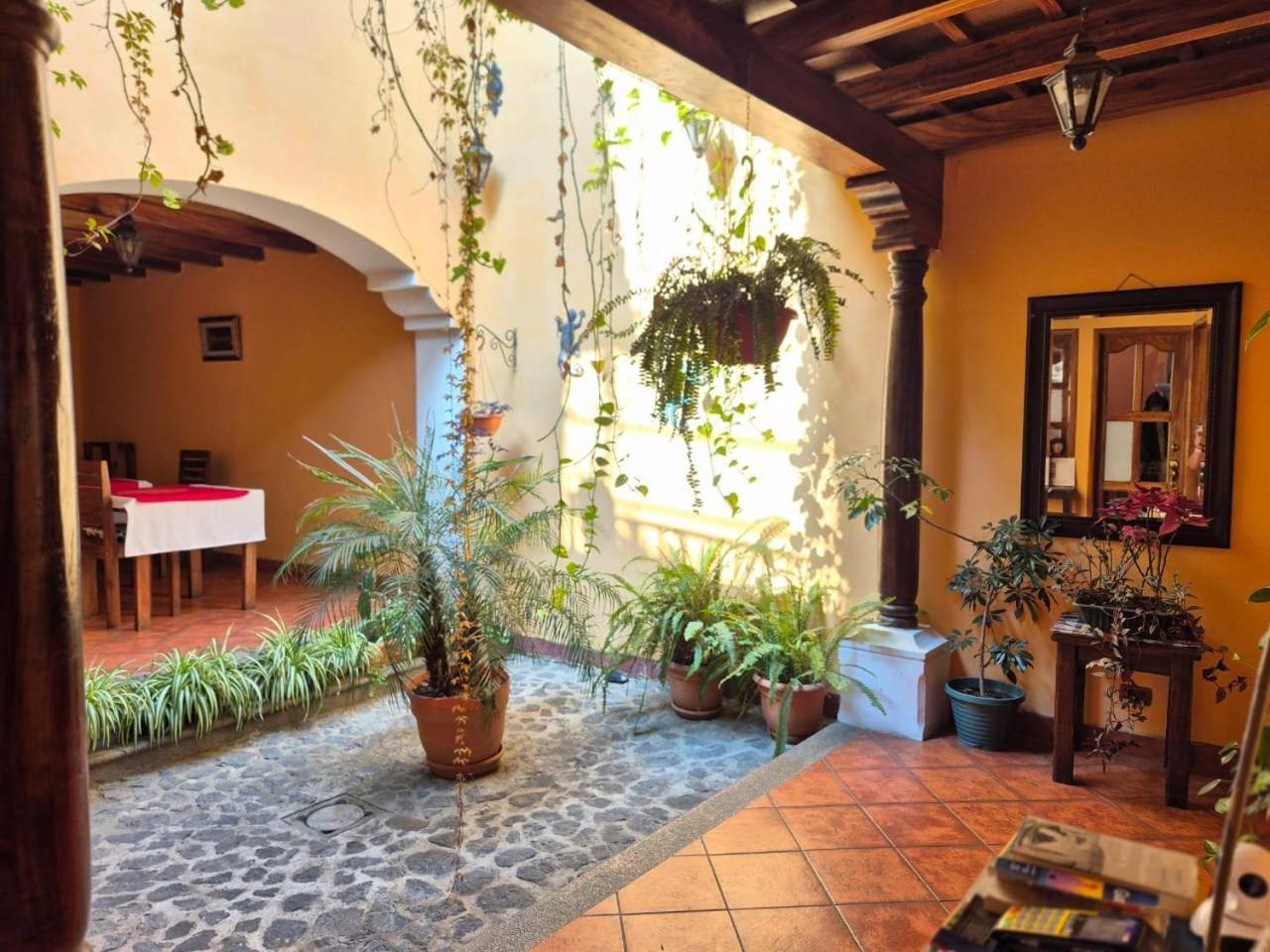 Hotel Casa Sofia Antigua Buitenkant foto
